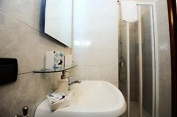 I Mulini A Vento Oda ve Kahvaltı Roma